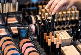 Avropada kosmetik xərcləri 104 milyard avronu keçdi: Gözəlliyə ən çox önəm verən ölkələr