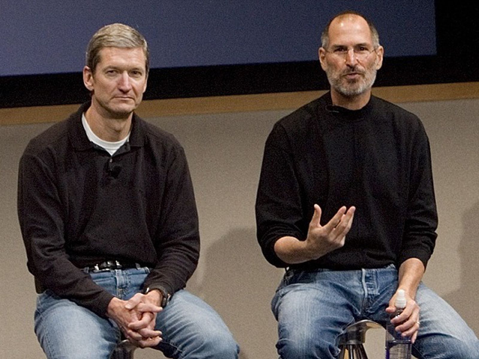 Tim Kuk, Apple-da Stiv Cobs-un Rekordunu Geridə Qoydu