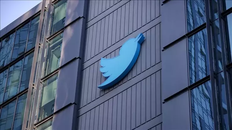 Twitter-in simvolik quş loqosu 35 min dollara satılıb