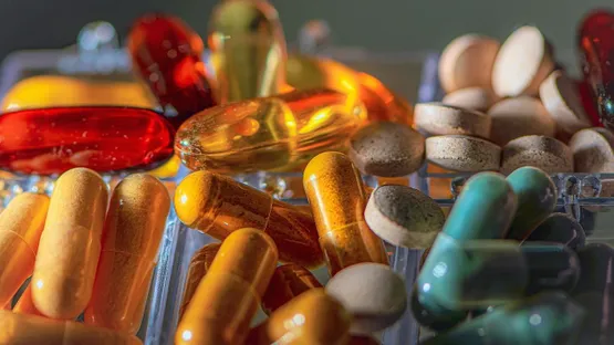 Vitaminlərdən istifadə edirsinizsə, diqqətli olun!