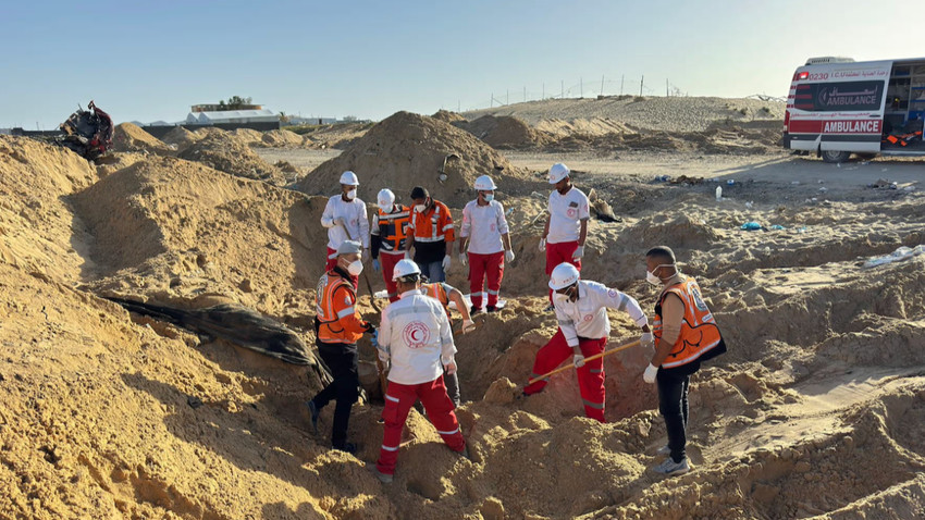 İsrail 15 fələstinli səhiyyə və yardım işçisini “bir-bir” öldürüb.