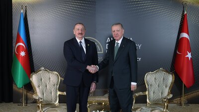 Türkiyə Prezidenti Ərdoğan Azərbaycan prezidenti Əliyevlə görüşüb